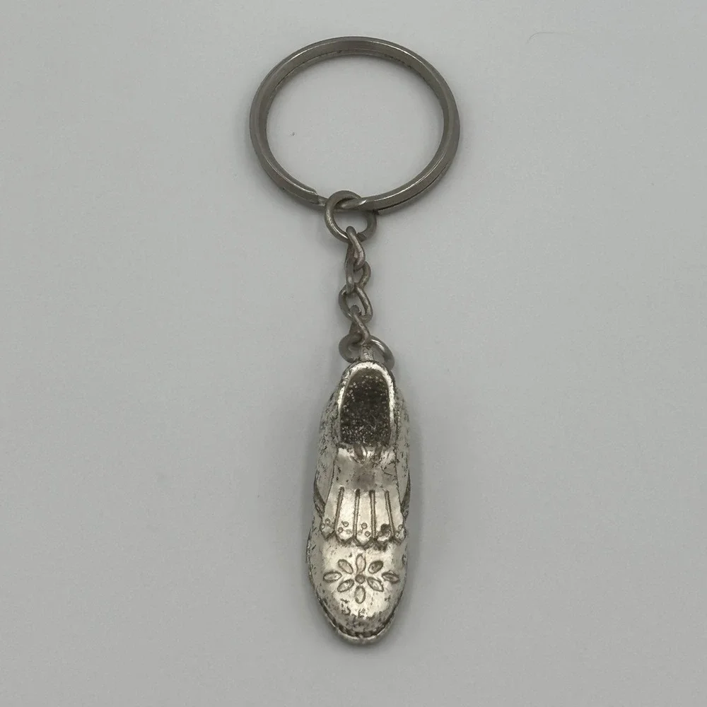 Vintage Battani Foot Joy Silver Shoe Keychain Charm‎ Silver Tone Shoe